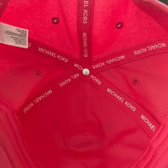 Michael Kors MK Logo cap - Picture 4 of 4